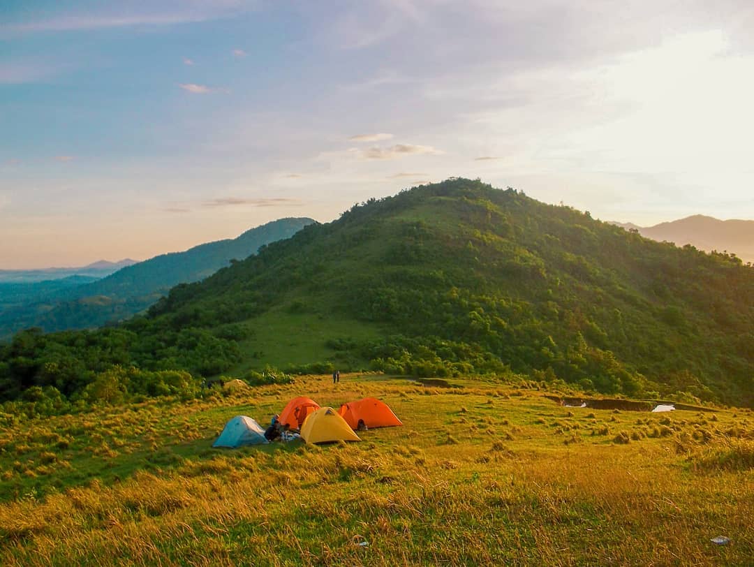 Wisata Bukit Priangan